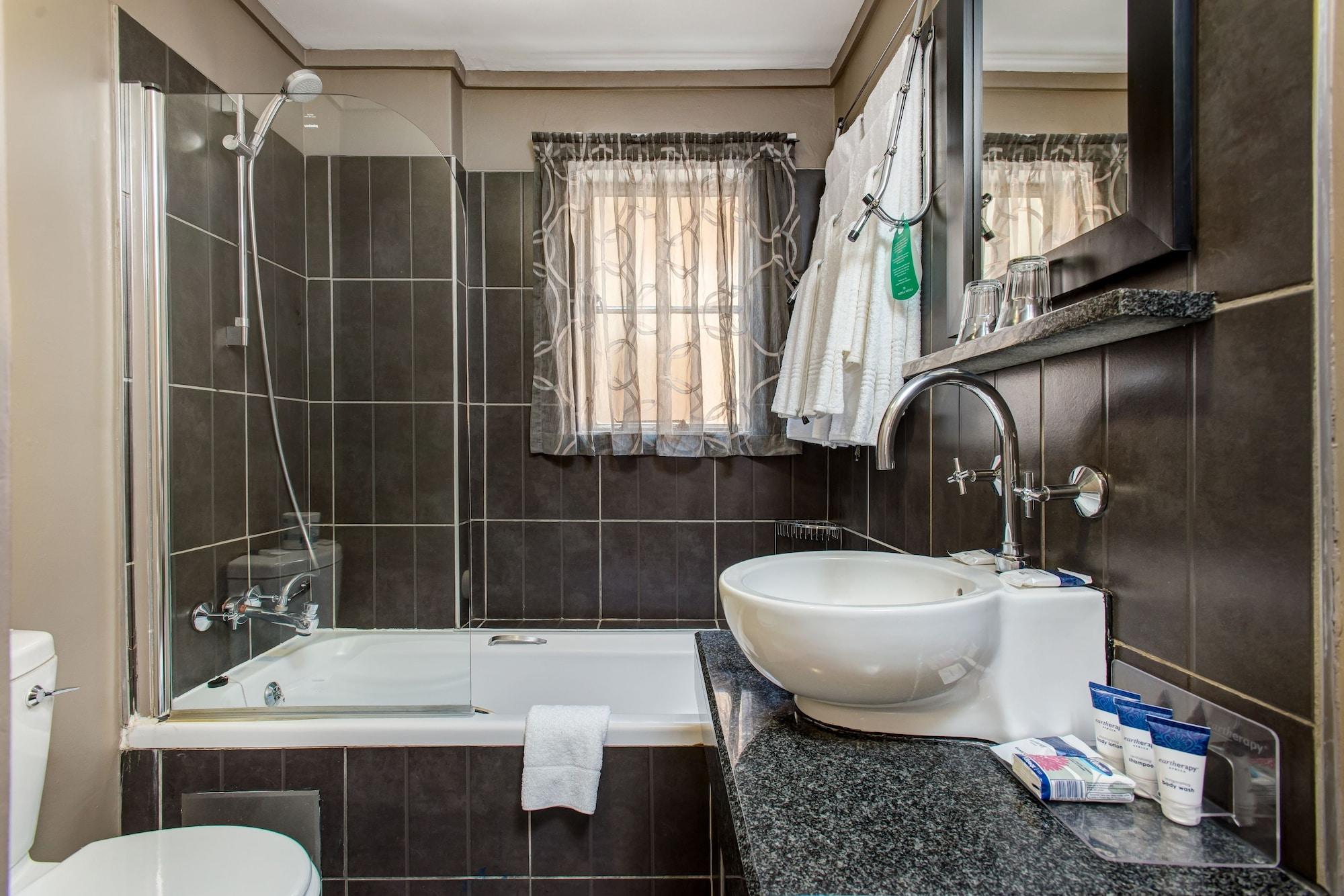 Fortis Hotel Manor Pretoria Exterior photo