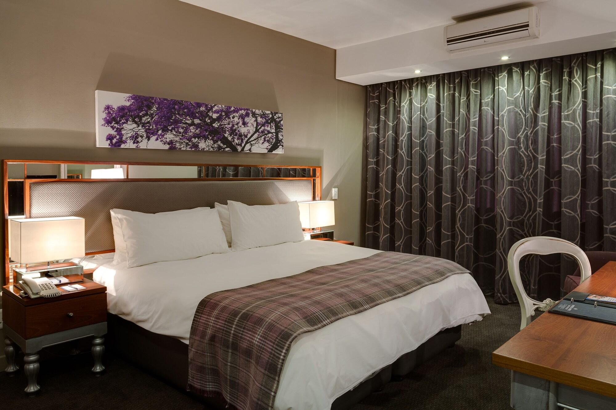 Fortis Hotel Manor Pretoria Exterior photo
