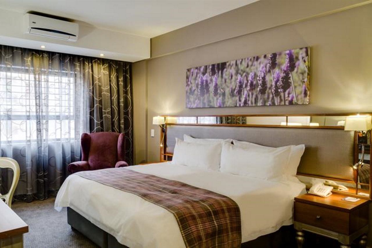 Fortis Hotel Manor Pretoria Exterior photo